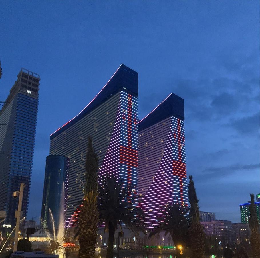 Orbi Sea View Apartment Batumi Exterior photo